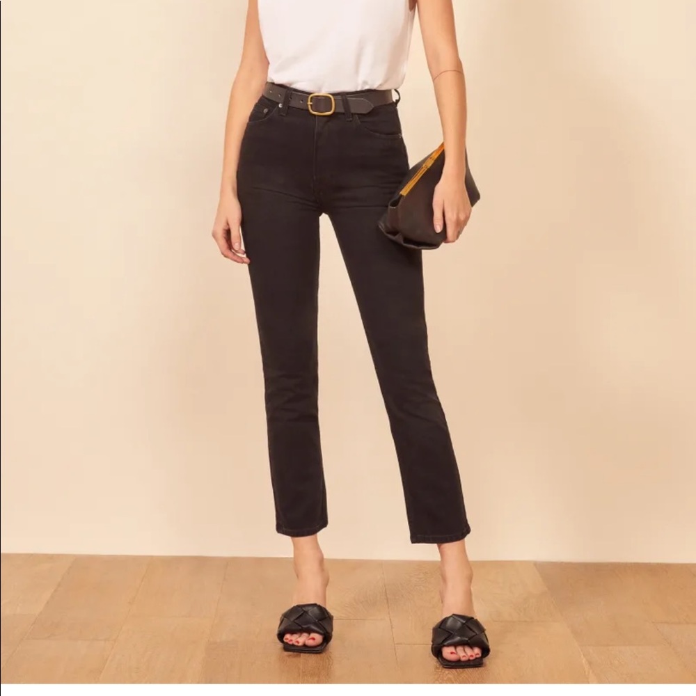 NWT- Reformation cropped slim black jeans